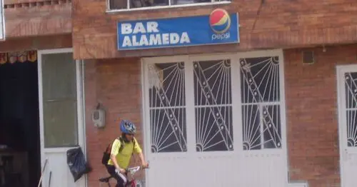 BAR ALAMEDA PUENTE GRANDE BAR ALAMEDA PUENTE GRANDE